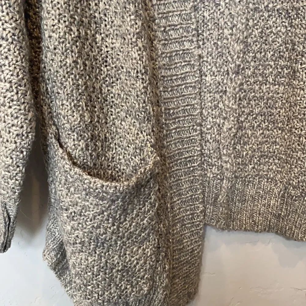 Dreamers Cardigan - Picture 2 of 4